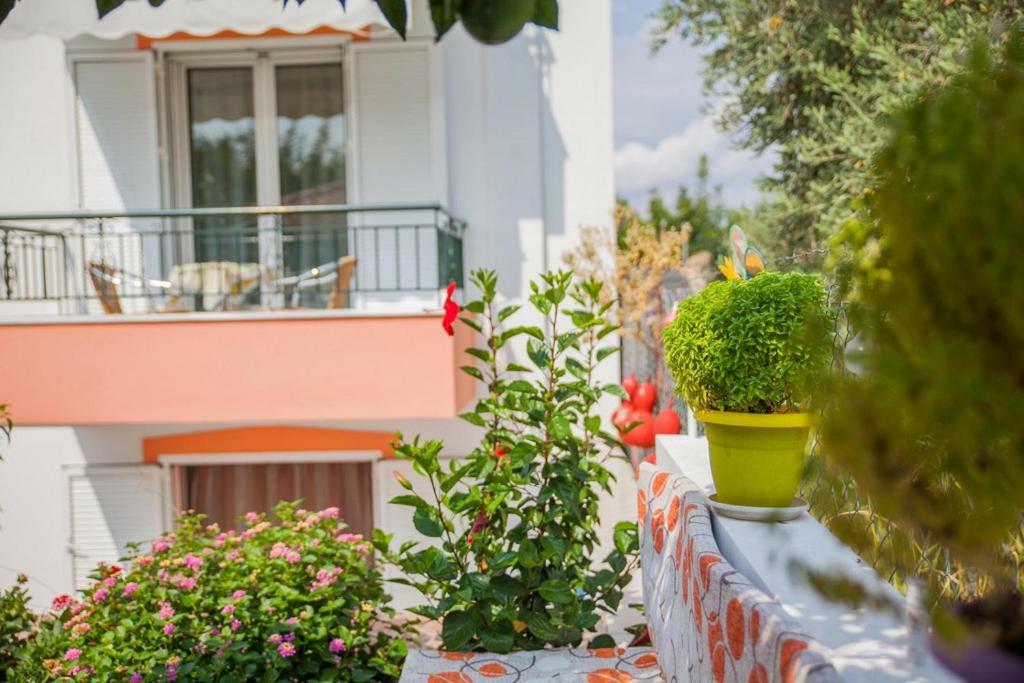 Marmaron Rooms Agiokampos  Zewnętrze zdjęcie